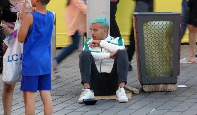 Ne Suriyeli ne de Afgan! Taksim'de dilencilik yaparken yakalandı, uyruğu şaşkına çevirdi