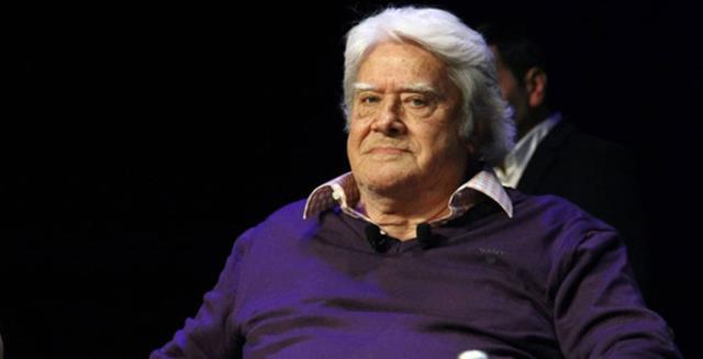 Cüneyt Arkın'ın adı Beşiktaş'taki sanatçılar Parkı'na verildi