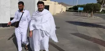 İngiltere'den yürüyerek Mekke'ye gitmek üzere yola çıkan adam 11 ay sonra hedefine ulaştı