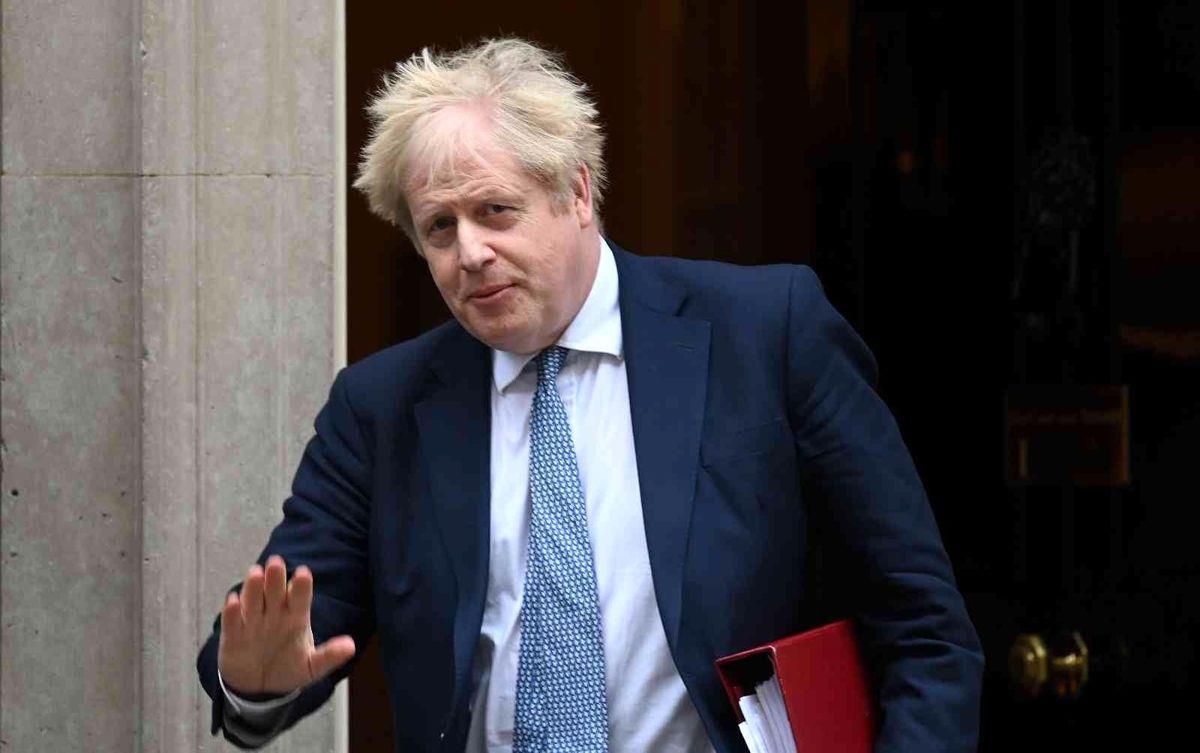 İngiltere'de istifa eden bakanlar kimler 2022? İngiltere'de hangi bakanlar, neden istifa etti? Boris Johnson istifa etti mi?