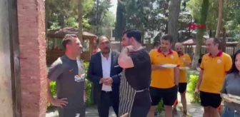 SPOR Galatasaray kafilesi, Avusturya kampı öncesinde Florya'da döner ziyafeti çekti