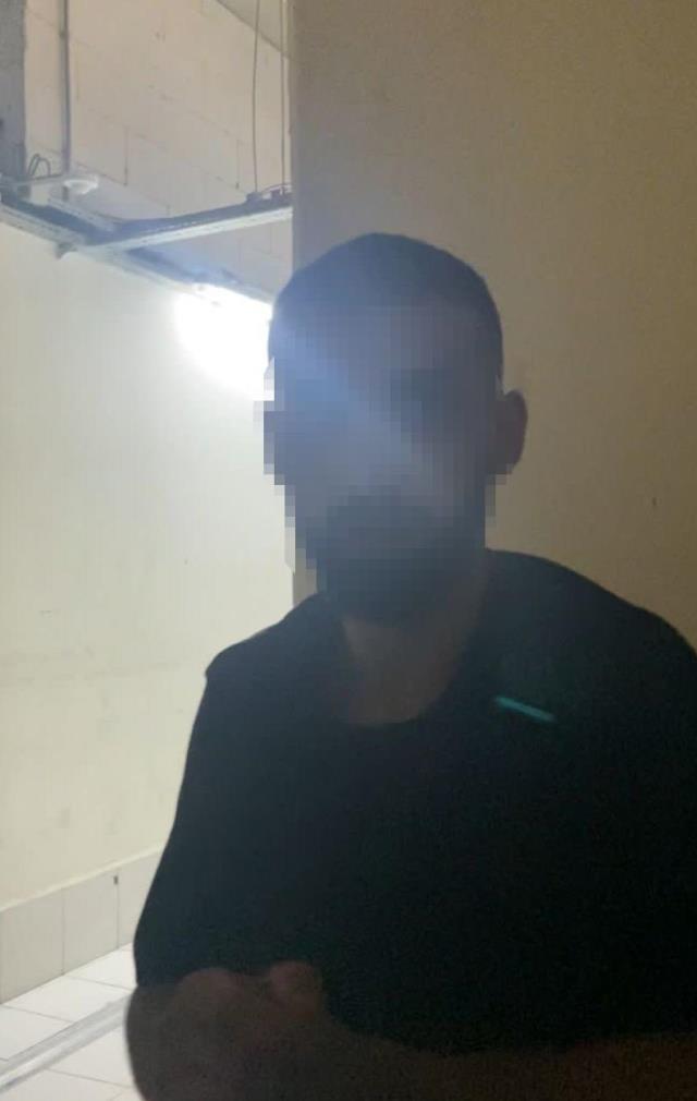 Ünlü AVM'de klozetteki kadının görüntüsü çeken şahıs konuştu: Videoyu bulmasınlar diye telefonu kırdım Ünlü AVM'de klozetteki kadının görüntüsü çeken şahıs konuştu: Videoyu bulmasınlar diye telefonu kırdım