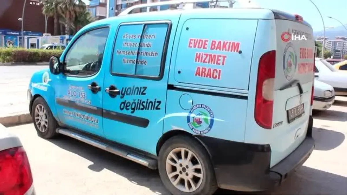 Alaşehir Belediyesi'nden ihtiyaç sahibi vatandaşlara evde bakım hizmeti