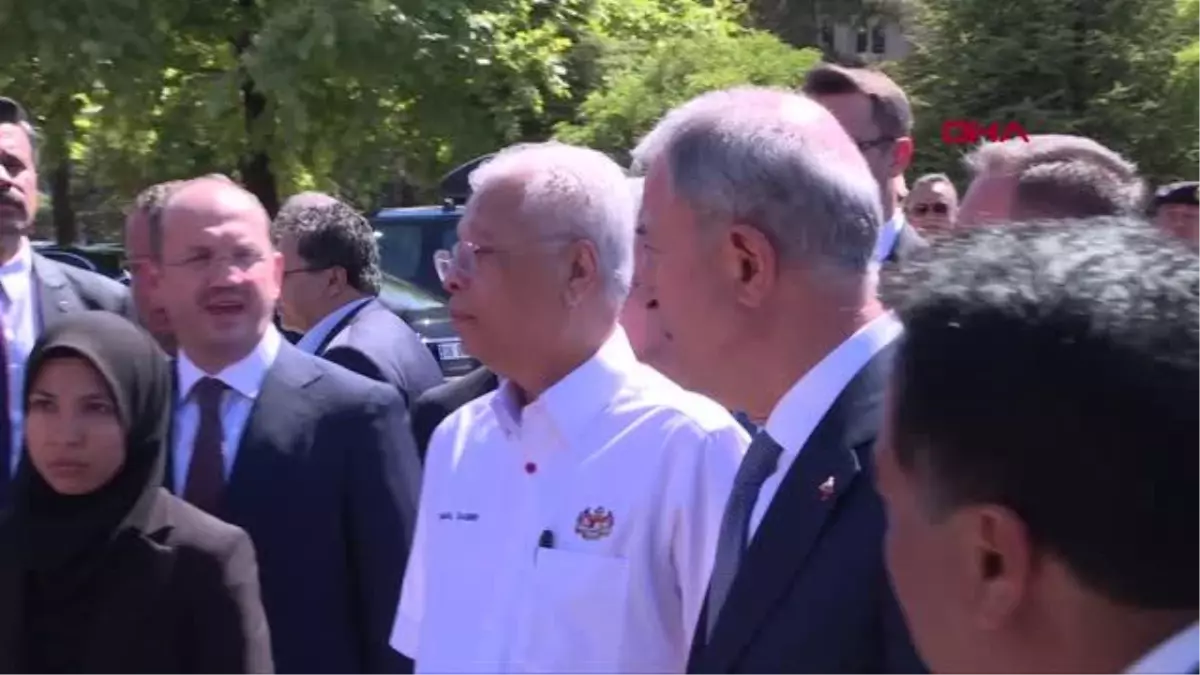 Bakan Akar, Malezya Başbakanı Yaakob'u kabul etti