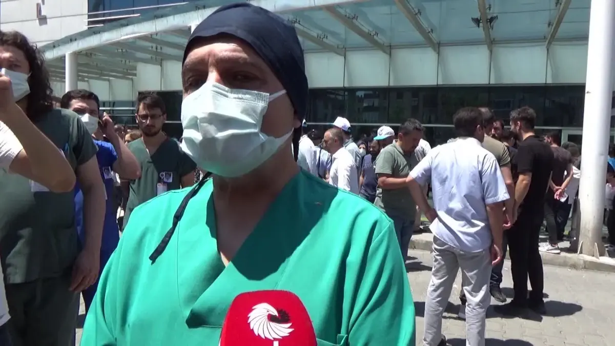 Dr. Ekrem Karakaya ile Karabük'te 9 Yıl Çalışan Hekim Arkadaşları Anlattı: 'Acım Gerçekten Çok Büyük Ama Öfkem de Bir O Kadar Büyük'