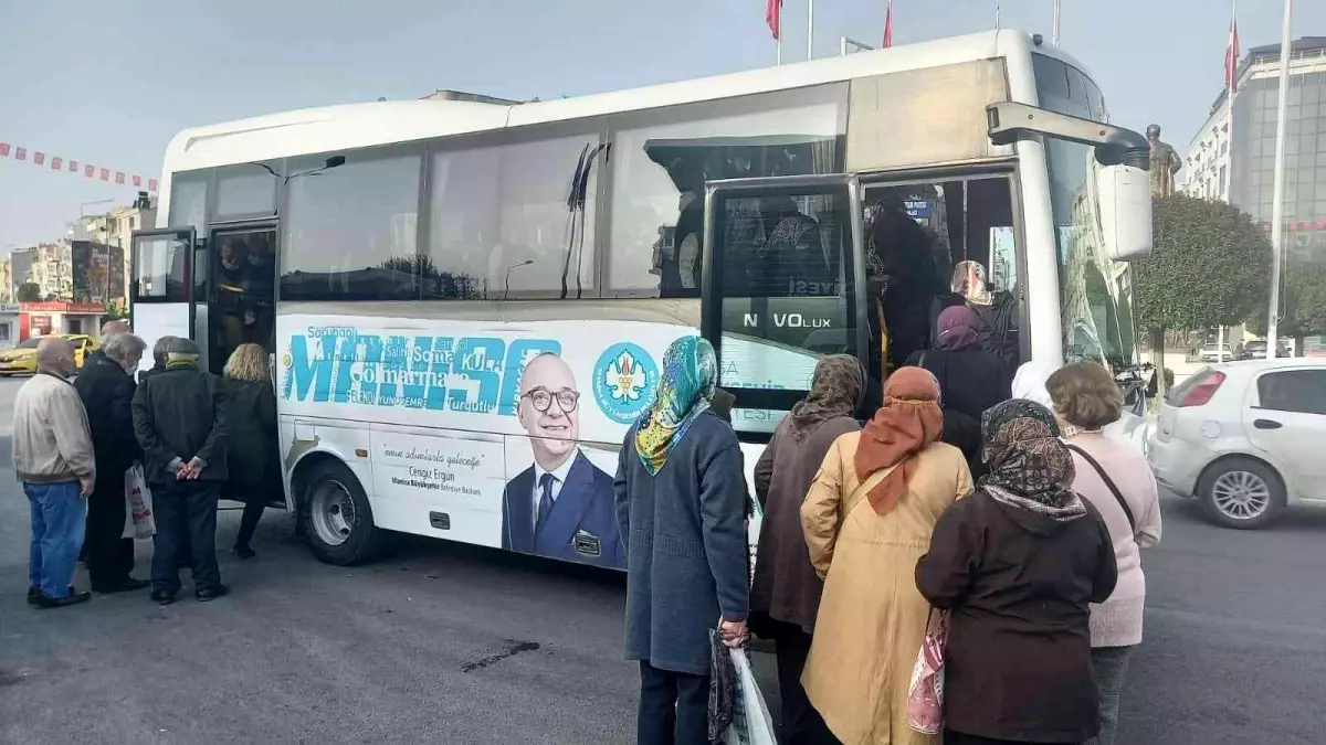 Manisa'da arife günü ve bayramda mezarlıklara ücretsiz ulaşım hizmeti