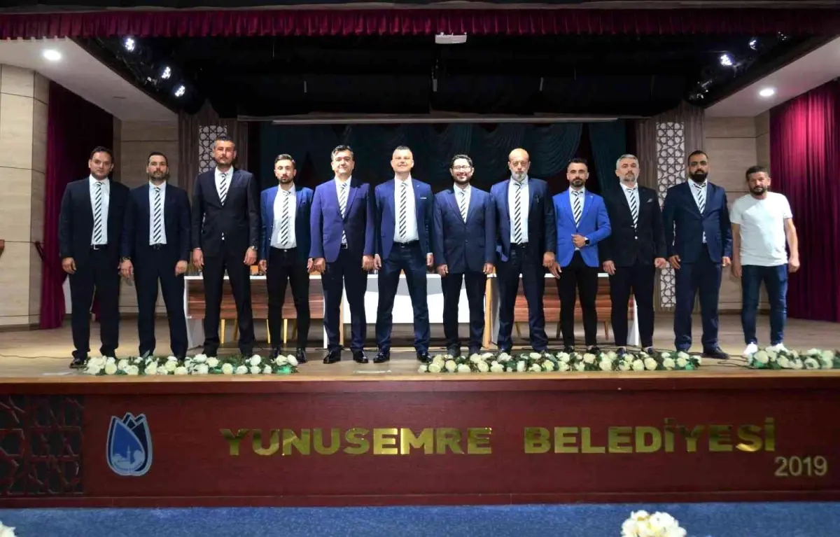 Yunusemre Belediyespor'da Arif Alkan güven tazeledi