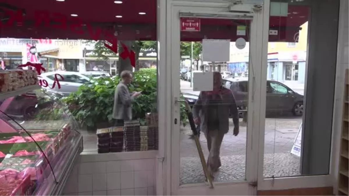 Berlin'deki Müslümanlar, şoksuz kurban kesimi için Polonya'yı tercih ediyorlar