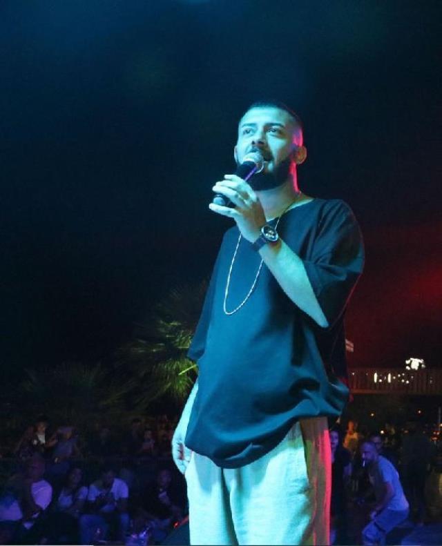 Yırtılmış iç çamaşırı ve kan lekesi detayı! Şarkıcı Kurtuluş Kuş'un cinsel saldırıdan 12 yıl hapsi istendi