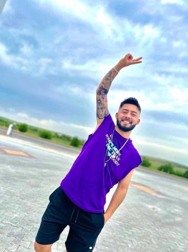 Yırtılmış iç çamaşırı ve kan lekesi detayı! Şarkıcı Kurtuluş Kuş'un cinsel saldırıdan 12 yıl hapsi istendi