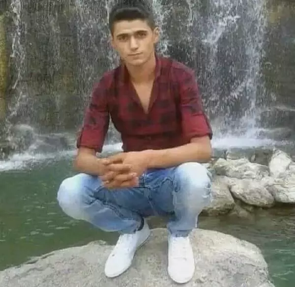 Gondoldan düşen Ahmet, hayatını kaybetti