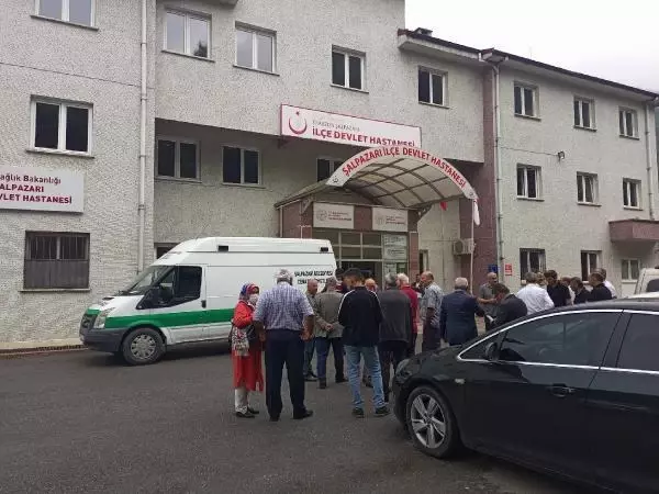 Kestikleri ağacın altında kalan baba- oğul öldü