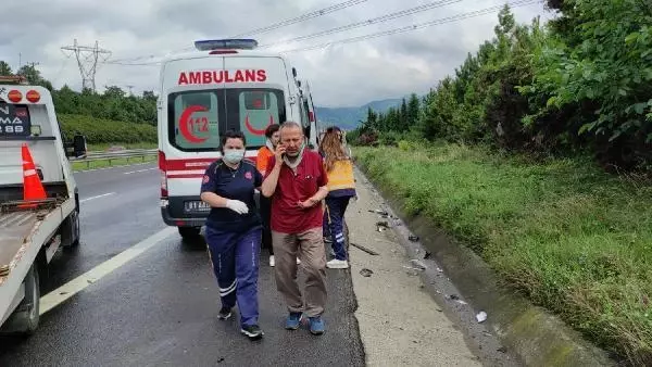 Oto kurtarıcıdan düşen araca, otomobil çarptı: 1 ölü, 4 yaralı