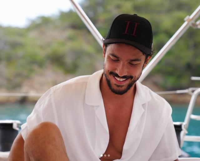 Pınar Deniz ve Kaan Yıldırım'ın aşk yaşadığı iddia ediliyordu! Instagram paylaşımında aşkları ifşa oldu