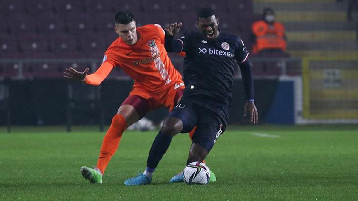 Adı Avrupa takımlarıyla anılan Hatayspor'un yıldız savunmacısı Fatih'ten sürpriz tercih! Bandırmaspor'a imza attı