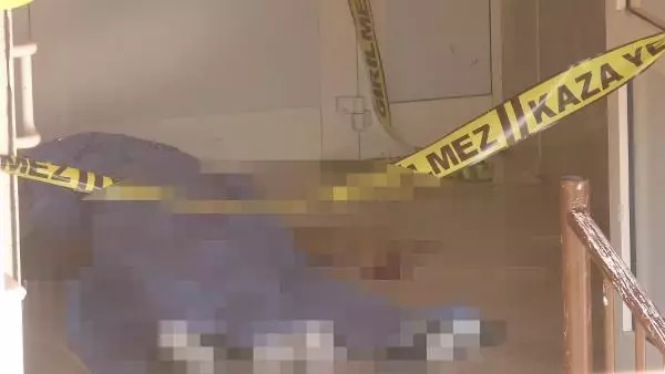 Son dakika... Tartıştığı komşusunu öldürdü Son dakika... Tartıştığı komşusunu öldürdü