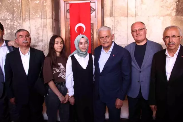 Binali Yıldırım, seçim için iki bayram arasını işaret etti