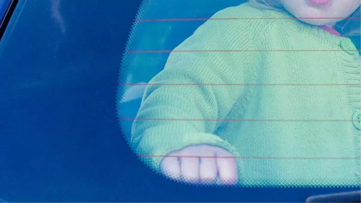 Arabada unutulan 3 yaşındaki çocuk, 38 derecenin üzerindeki sıcaklıkta boğularak öldü