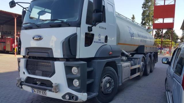 Datça'daki orman yangını rüzgarın etkisiyle büyüdü! Söndürme çalışmaları havadan ve karadan sürüyor