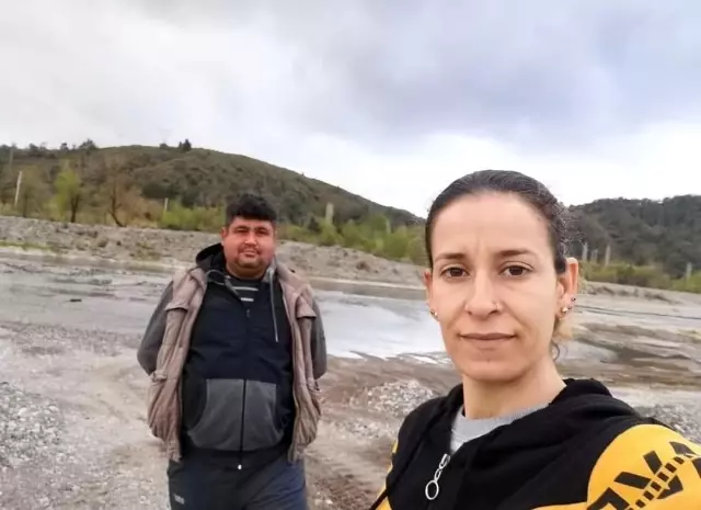 Katiliyle aynı karede Katiliyle aynı karede