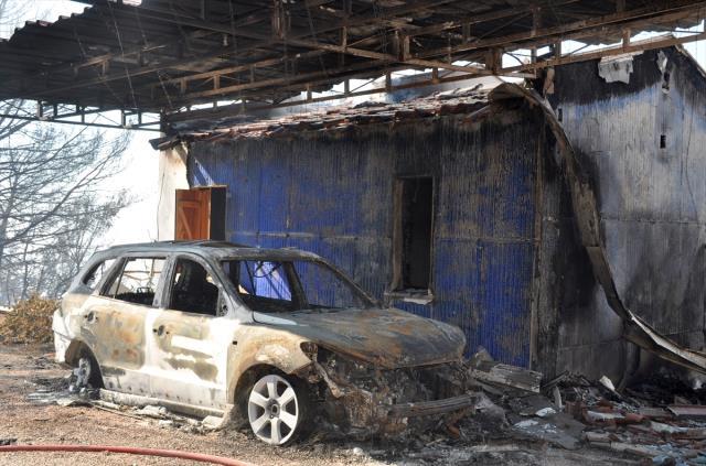 Datça'da 24 saat süren orman yangının bilançosu: 7 kişi yaralandı, 10 ev hasar gördü, toplam 700 hektar alan alevlerden etkilendi