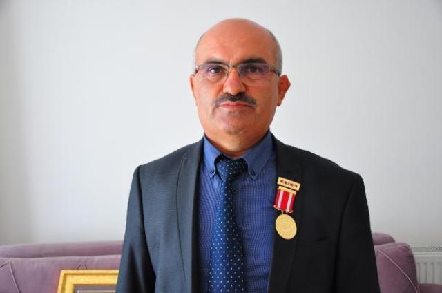 15 Temmuz'da sela okurken dövülen müezzin o geceyi anlattı: 'Bu darbe olacak' diye bize bas bas bağırıyorlardı