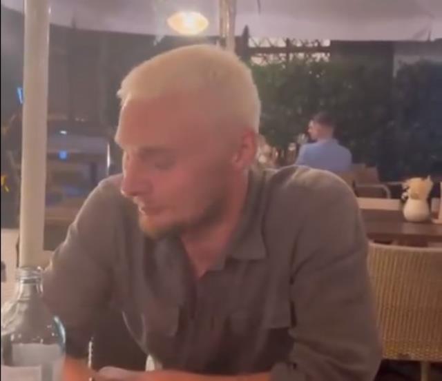 Yemeğe çıkan Galatasaraylı yıldızlar, hesabı kimin ödeyeceğine oyun oynayarak karar verdi