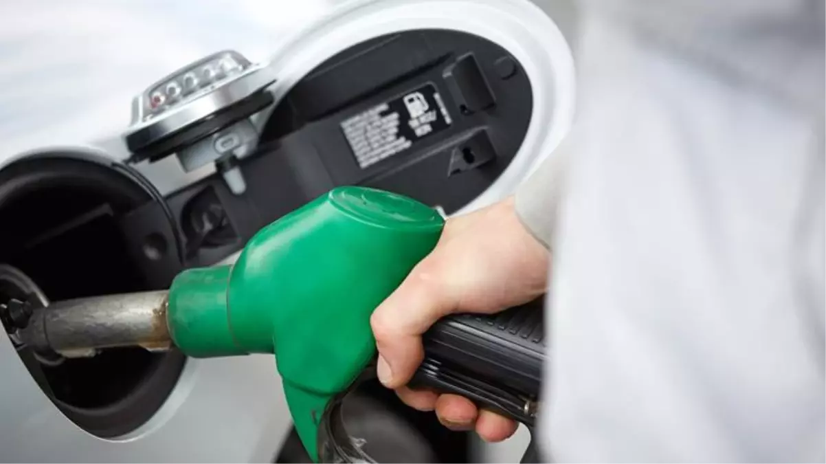 Araç sahiplerine bayram dönüşü müjde! Benzine 96 kuruş indirim gelmesi bekleniyor