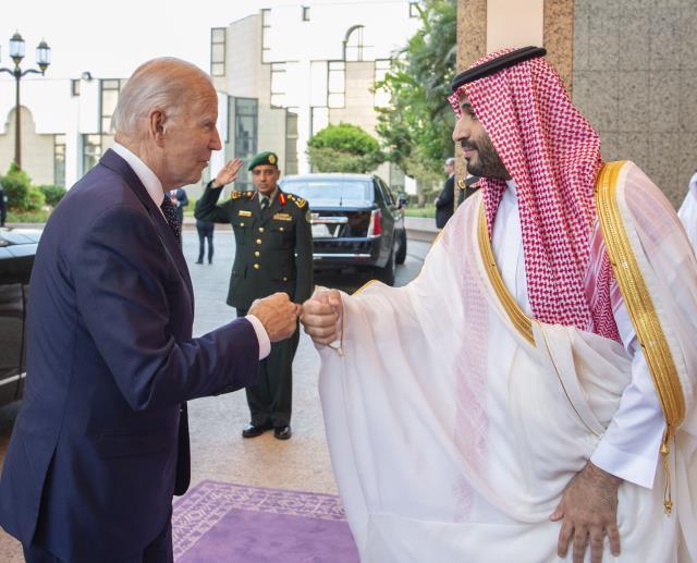 Suudi Arabistan'ı ziyaret eden ABD Başkanı Biden: Orta Doğu'da Rusya ve Çin'e dolduracak boşluk bırakmayacağız