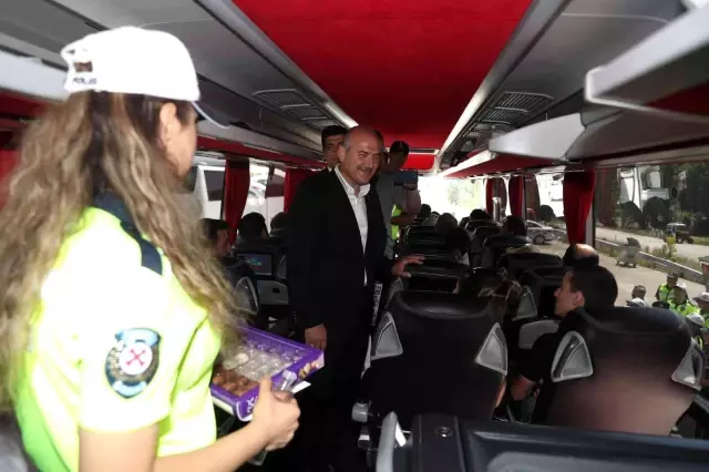 İçişleri Bakanı Soylu, trafik tedbirlerini havadan ve karadan denetledi