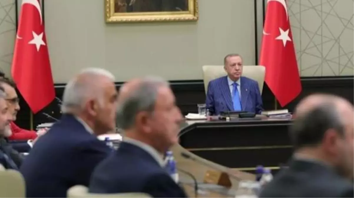 Cumhurbaşkanlığı Kabinesi, ana gündem maddesi KYK borçları olmak üzere toplanıyor! Masada 3 farklı seçenek var