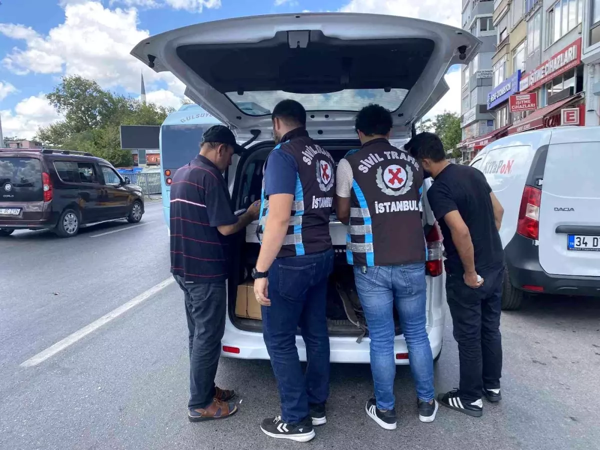 Kadıköy'de taksi denetiminde ceza kesilen sürücü: 'Allahtan gelen sorunum var'