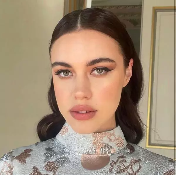 Şişli'de otelden düşerek hayatını kaybeden kişi Rus model çıktı Şişli'de otelden düşerek hayatını kaybeden kişi Rus model çıktı