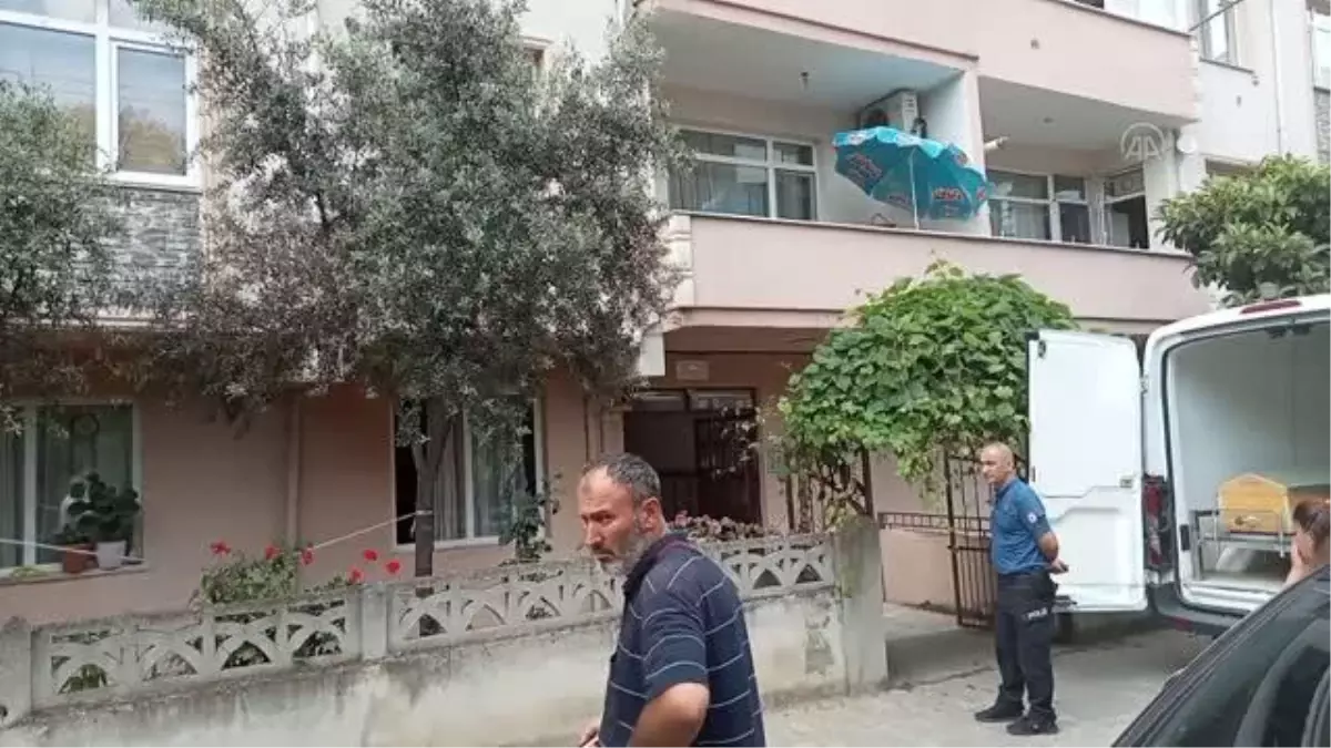 Eşi tarafından bıçaklandığı iddia edilen kadın öldü