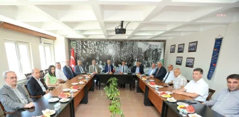 Bursa haber... Nilüfer Belediye Başkanı Erdem, Besob'un Yeni Yönetimini Ziyaret Etti
