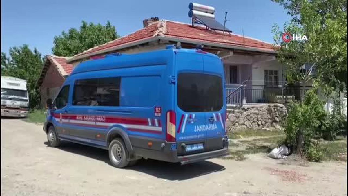Öfkeli koca dehşet saçtı: Tartıştığı karısını, kayınvalidesinin evinde tabancayla vurarak ağır yaraladı