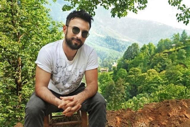 Tarkan, 'Geri sayım başladı' diyerek yeni şarkısının müjdesini verdi Tarkan, 'Geri sayım başladı' diyerek yeni şarkısının müjdesini verdi