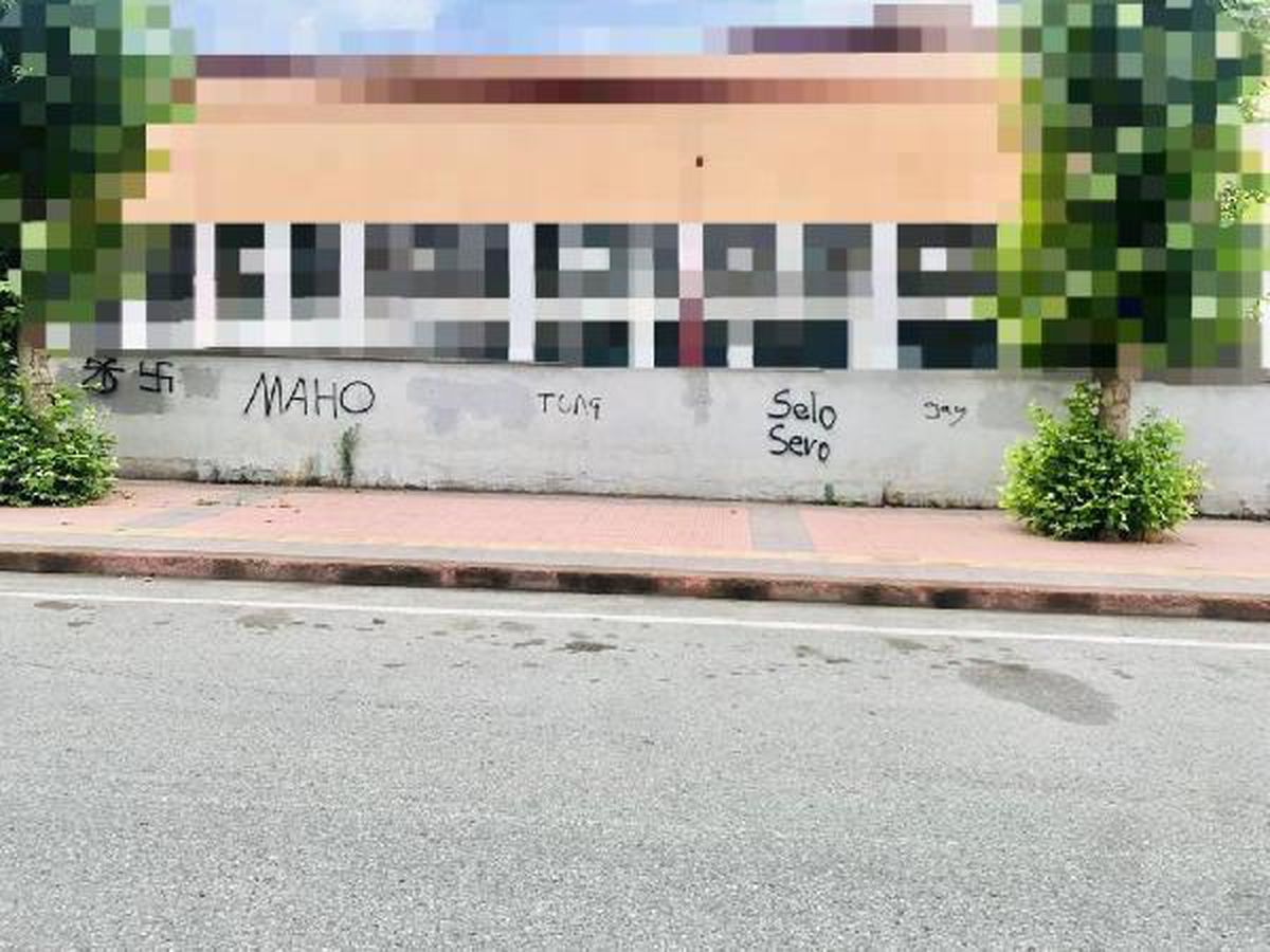 TRABZON'DA MEZARLIK VE OKUL DUVARLARINA YAZILAR YAZAN, GAMALI HAÇ ÇİZENLER ÇOCUK ÇIKTI
