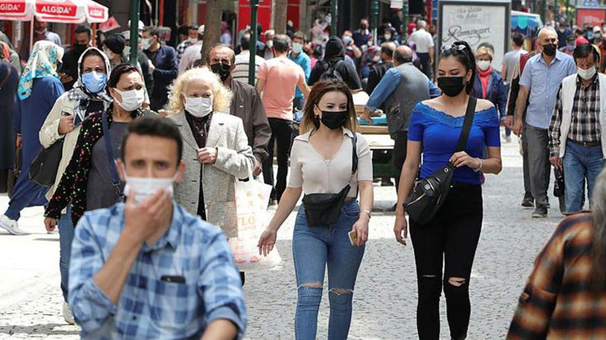 Vaka sayısının 200 bini geçmesi İBB Bilimsel Danışma Kurulu'nu tedirgin etti: Maske zorunluğu geri gelmeli