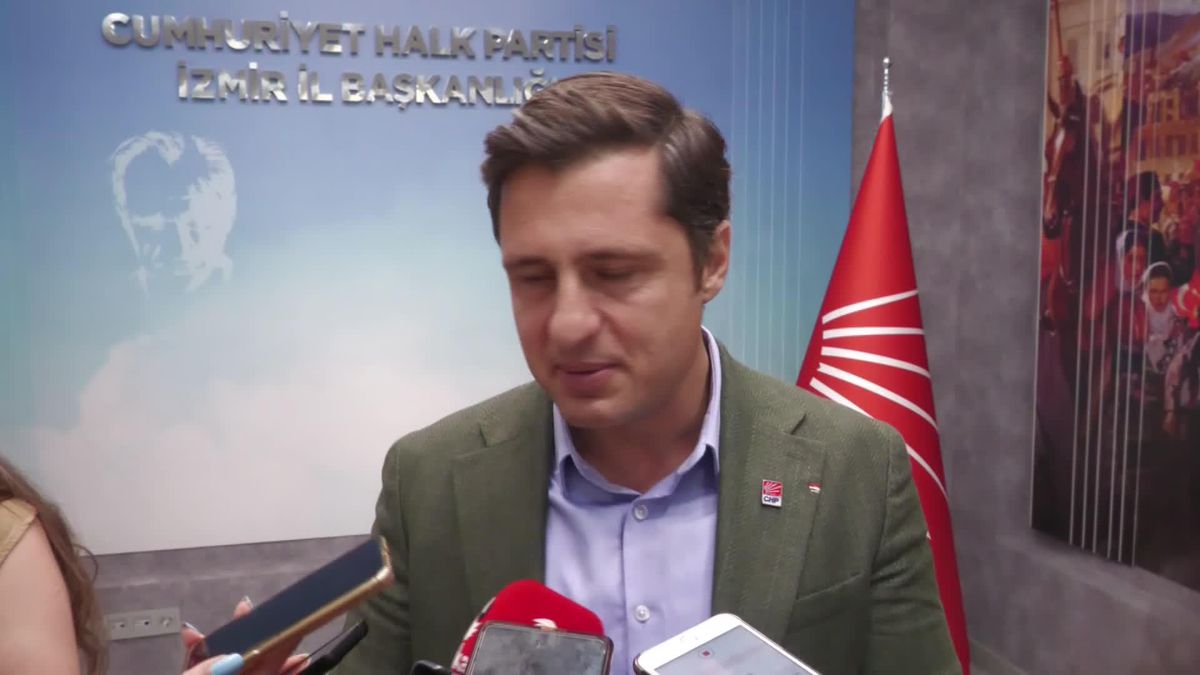 Son dakika haber: CHP'li Deniz Yücel: 'İzmir'e Yönelik Daha Fazla Saldırı Var'