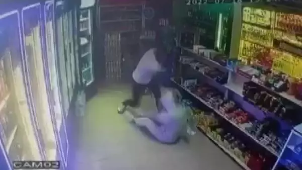 Genç kızı öldüresiye döven şahsın ifadesi ortaya çıktı: Ne yaptığımı bilmeden saldırdım Genç kızı öldüresiye döven şahsın ifadesi ortaya çıktı: Ne yaptığımı bilmeden saldırdım