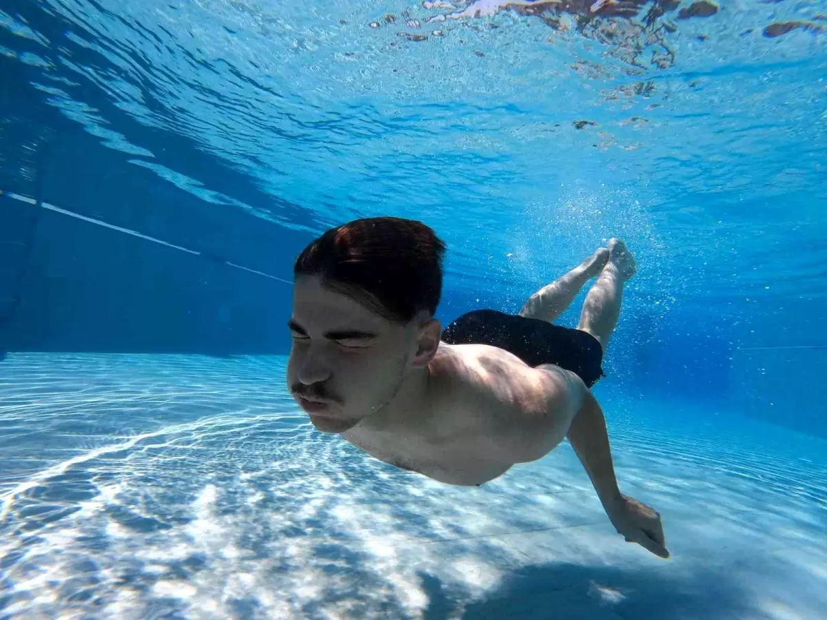 Afyon haberleri... Göztepe, Afyonkarahisar kampını havuz sefası ile sonlandırdı