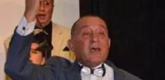Koro şefi denizde boğuldu
