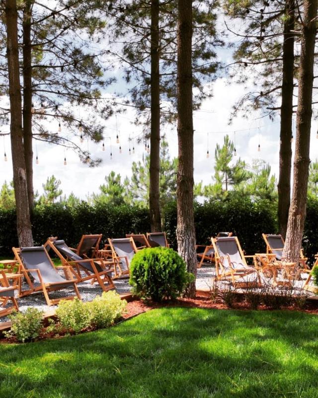 Yeni açılan Kır Kubbe restoranı misafirleriyle buluşuyor