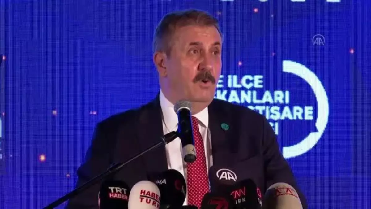 Destici: '(Tahıl koridoru anlaşması) Türkiye için önemli bir diplomasi başarısı olarak görüyoruz'