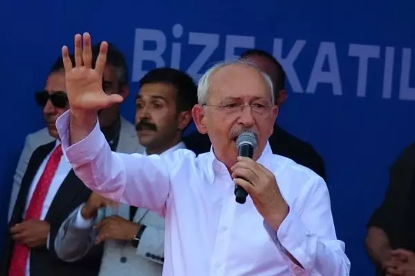 Kemal Kılıçdaroğlu: 'Bay Kemal' olmak için kul hakkı yemeyeceksin, adaletli olacaksın Kemal Kılıçdaroğlu: 'Bay Kemal' olmak için kul hakkı yemeyeceksin, adaletli olacaksın