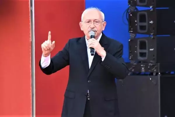 Kemal Kılıçdaroğlu: 'Bay Kemal' olmak için kul hakkı yemeyeceksin, adaletli olacaksın Kemal Kılıçdaroğlu: 'Bay Kemal' olmak için kul hakkı yemeyeceksin, adaletli olacaksın