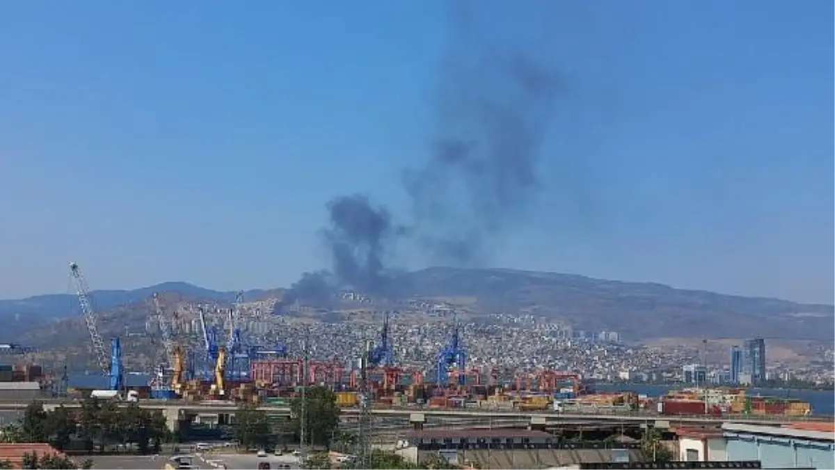 Son dakika haberleri... İzmir'de TOKİ şantiyesinde yangın