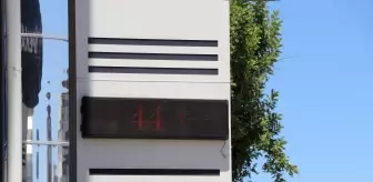 KKTC'de kavurucu sıcak etkili oluyor