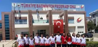 Melikgazi'nin 10 badminton sporcusu milli takına seçildi